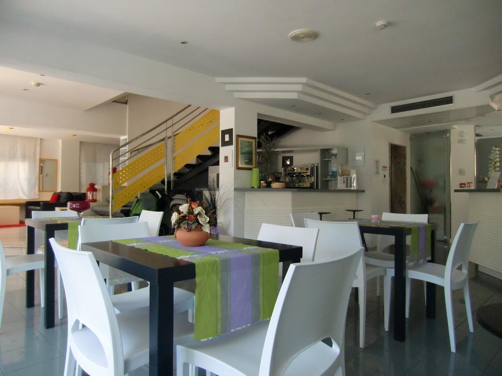 Desire' Hotel